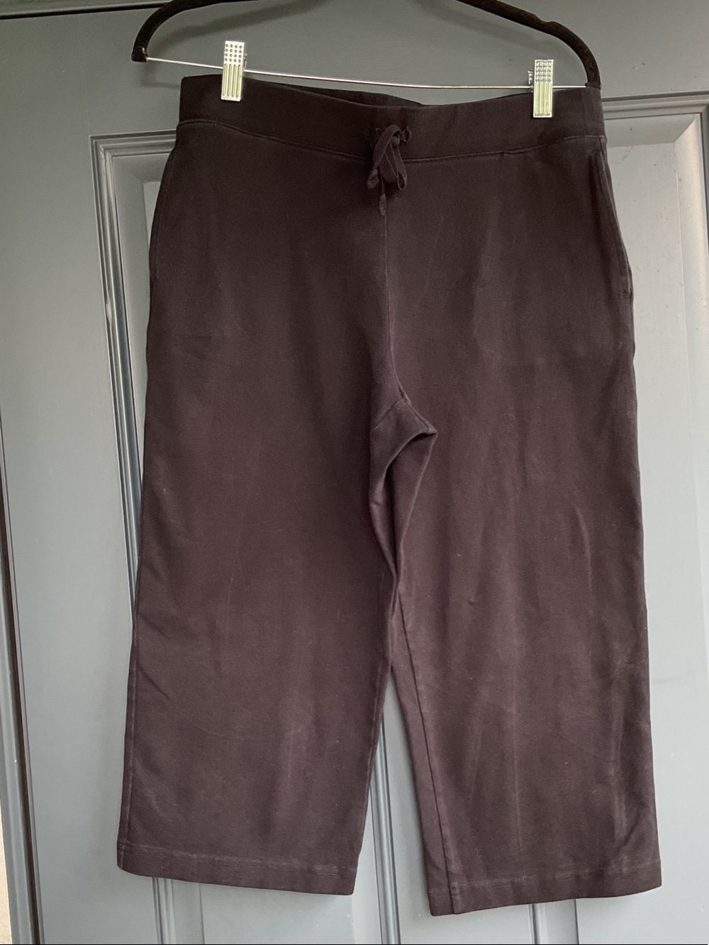 Karen Scott Dark Brown Capri Joggers with Drawstring Waist, Size PM